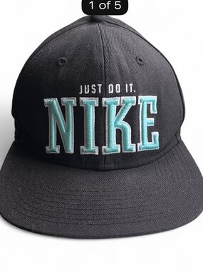 Nike Embroidered Kids Snap Back Hat OSFA